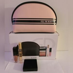 BRAND NEW - GA-DE Cosmetic Bag with Makeup Set